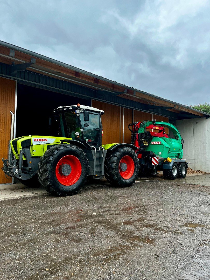 JENZ HEM 582 Z + CLAAS XERION